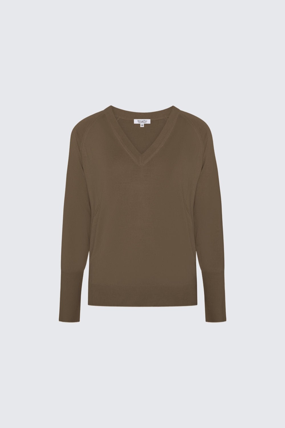 V NECK SADDLE