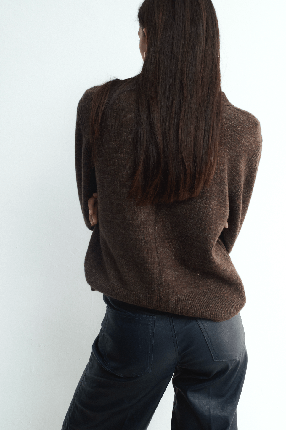Dark Chocolate Cashmere Sweater Cardigan | MON&PAU