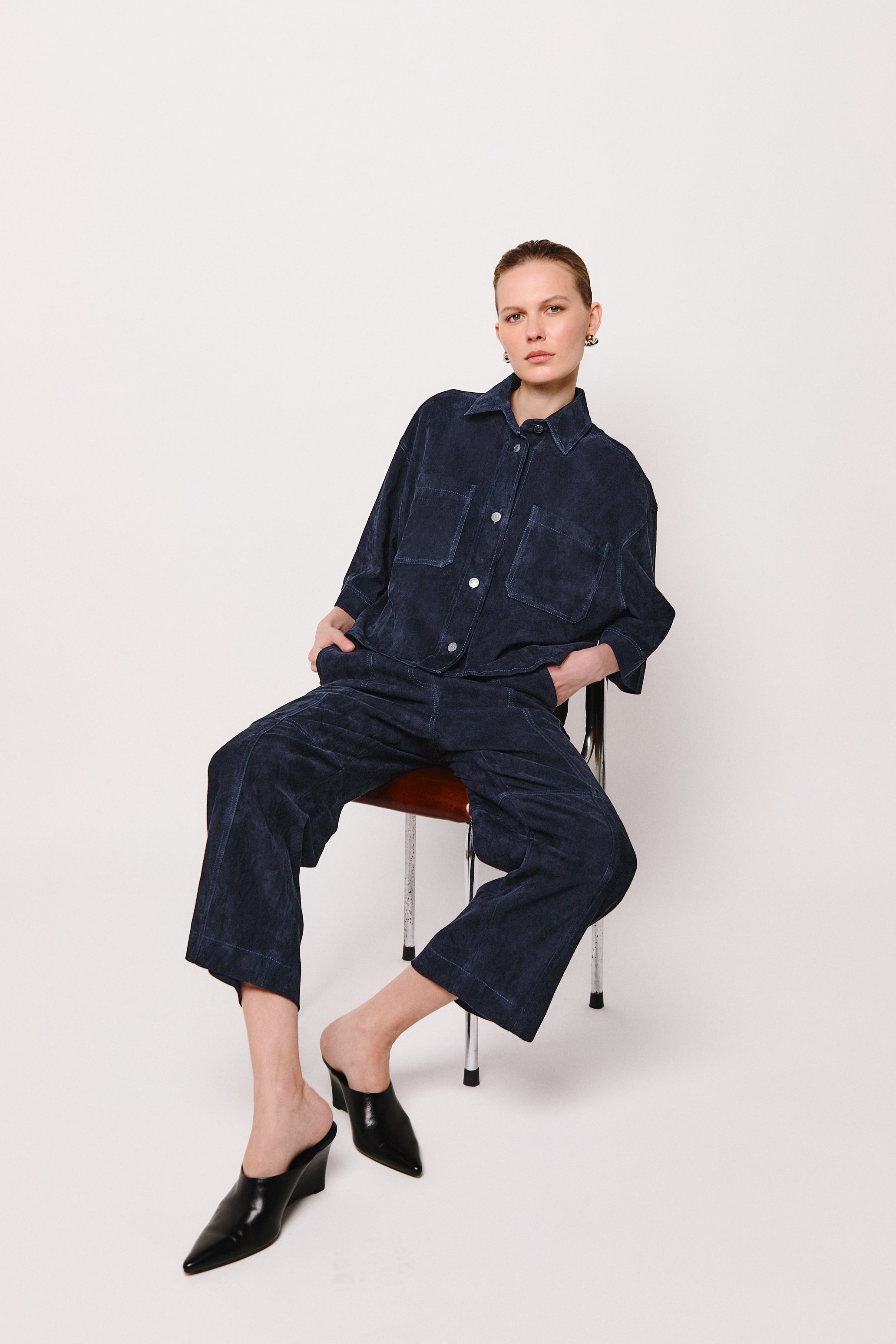 LULU SHIRT NAVY SUEDE LIGHT