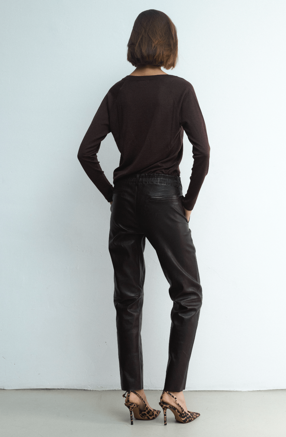 MATHILDA PANT DARK CHOCOLATE LEATHER