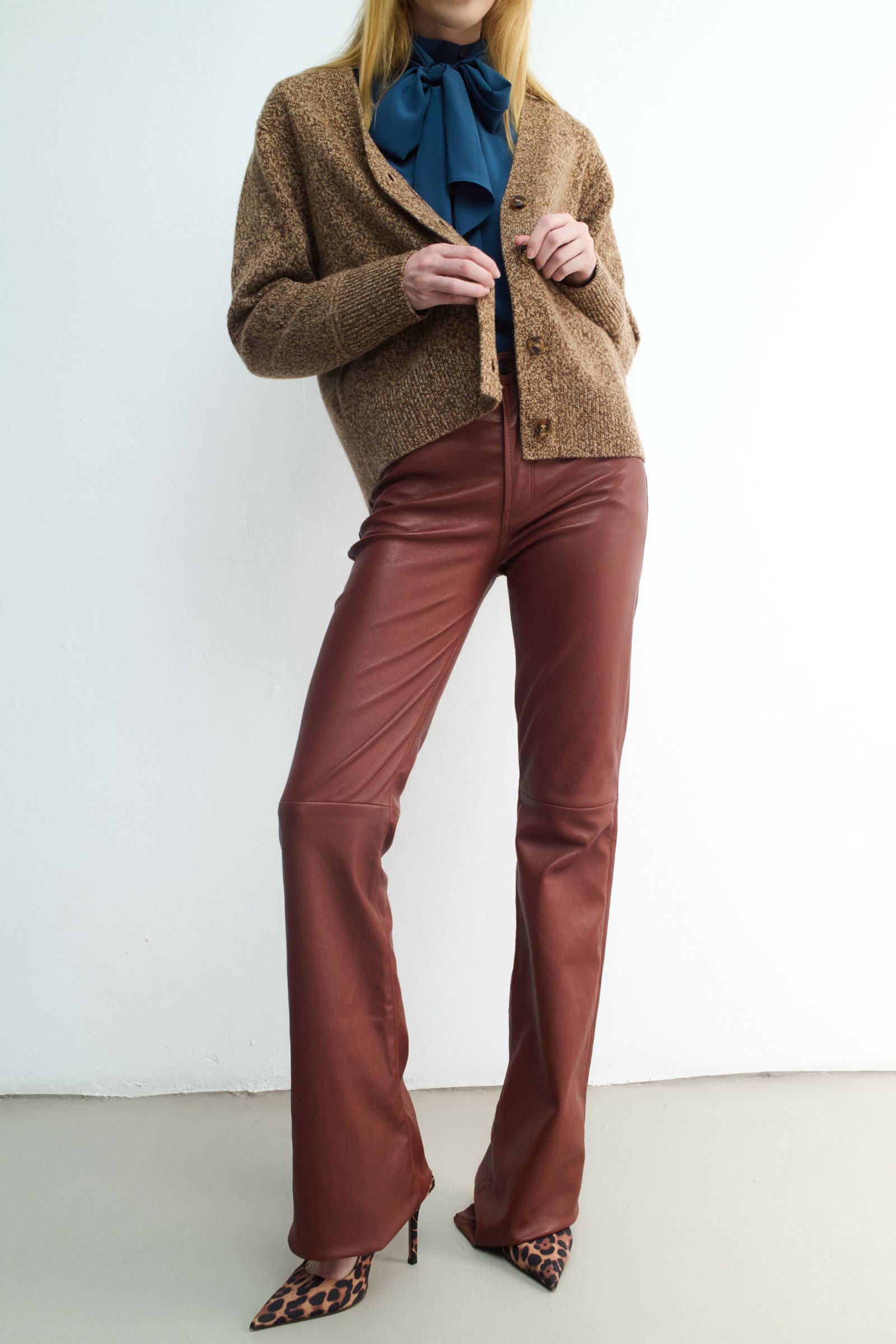 FLARE BRONZER LEATHER
