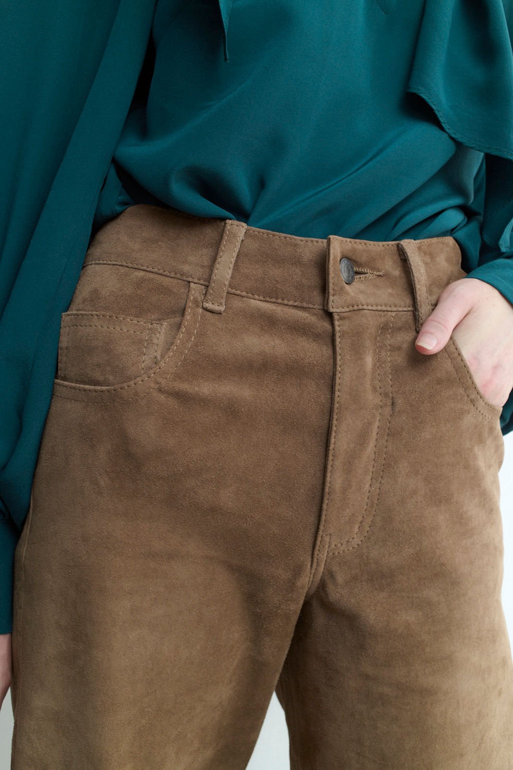 LOLA PANT OAK SUEDE