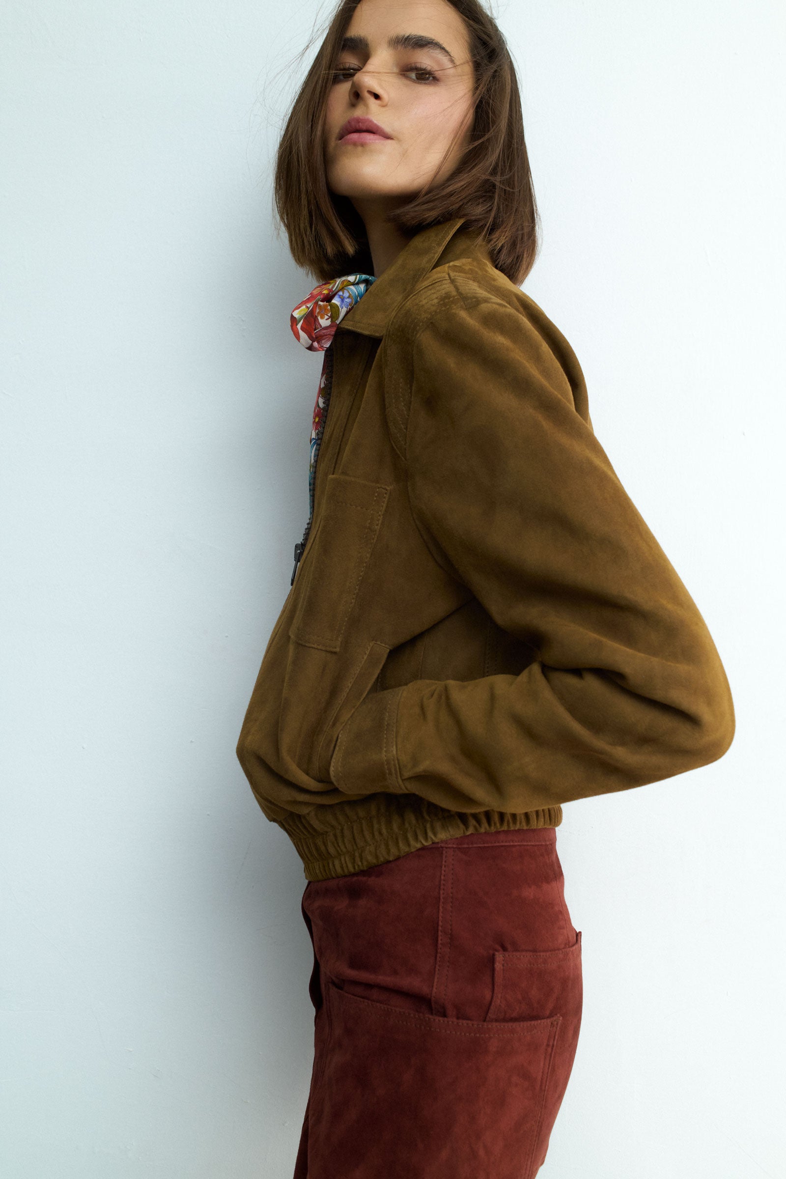 CHARLIE SADDLE LEATHER