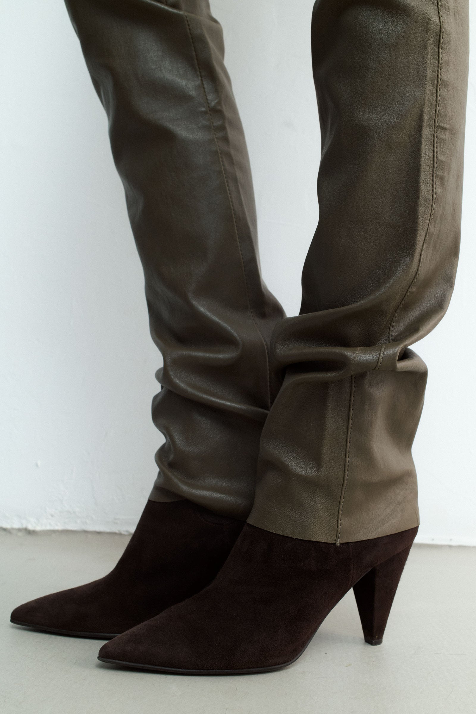 CLASSIC5 PANT PINEWOOD LEATHER