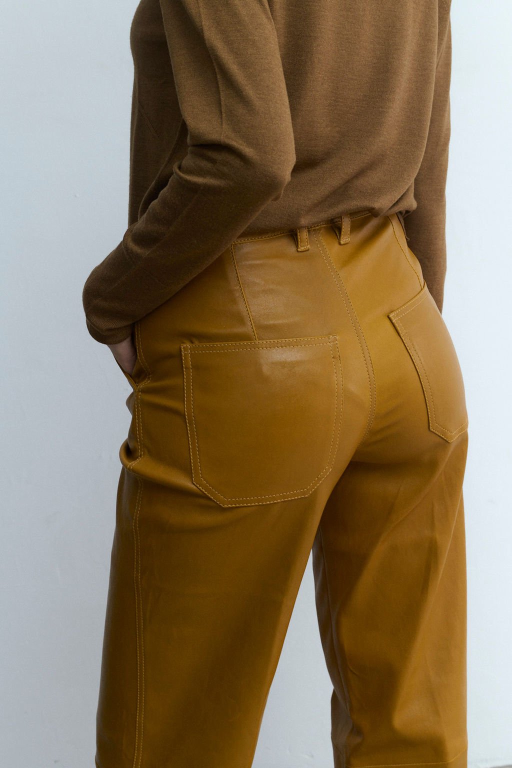 VERONICA GOLDEN HONEY LEATHER