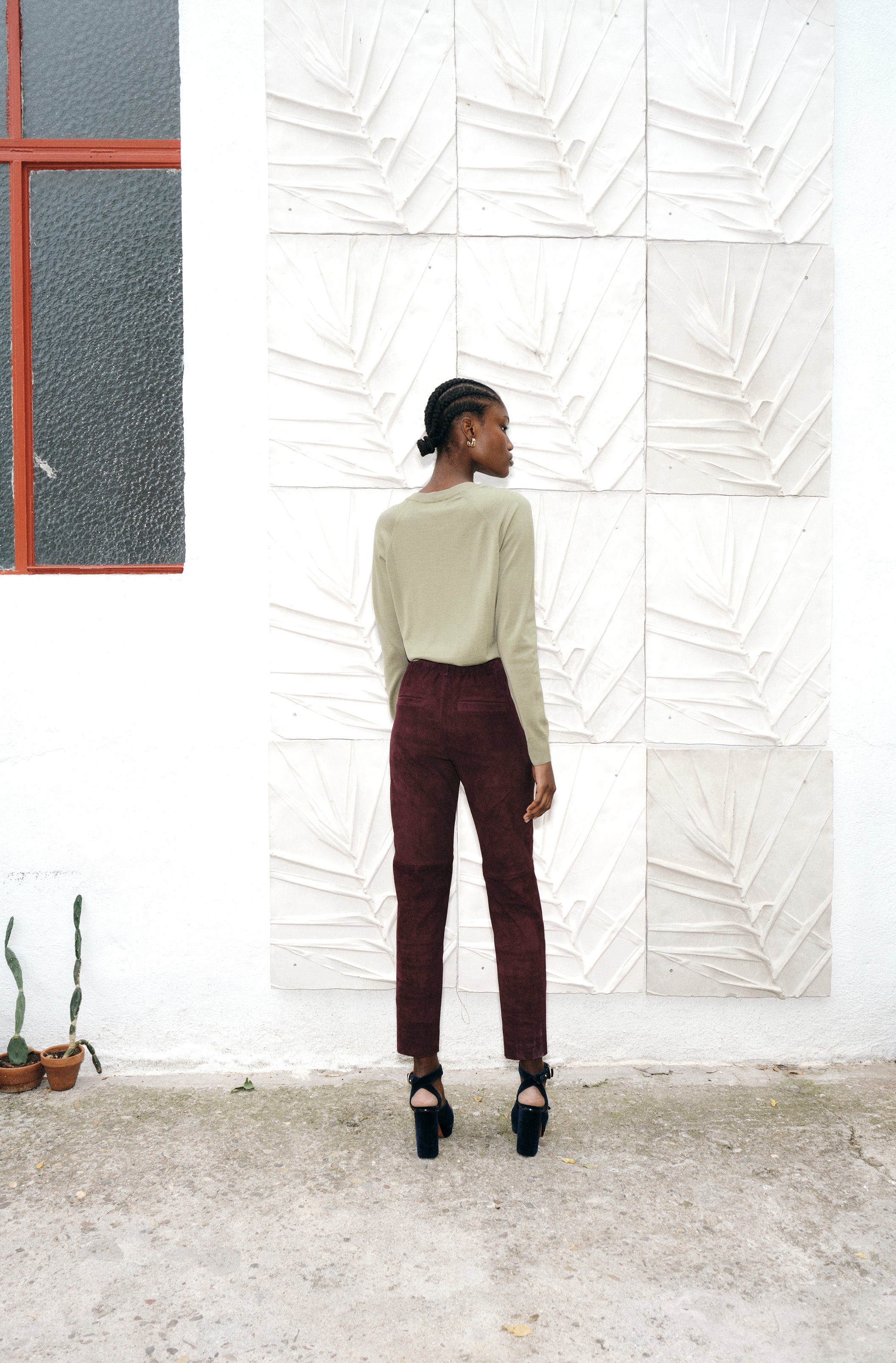 PAZ BLACK CHERRY SUEDE