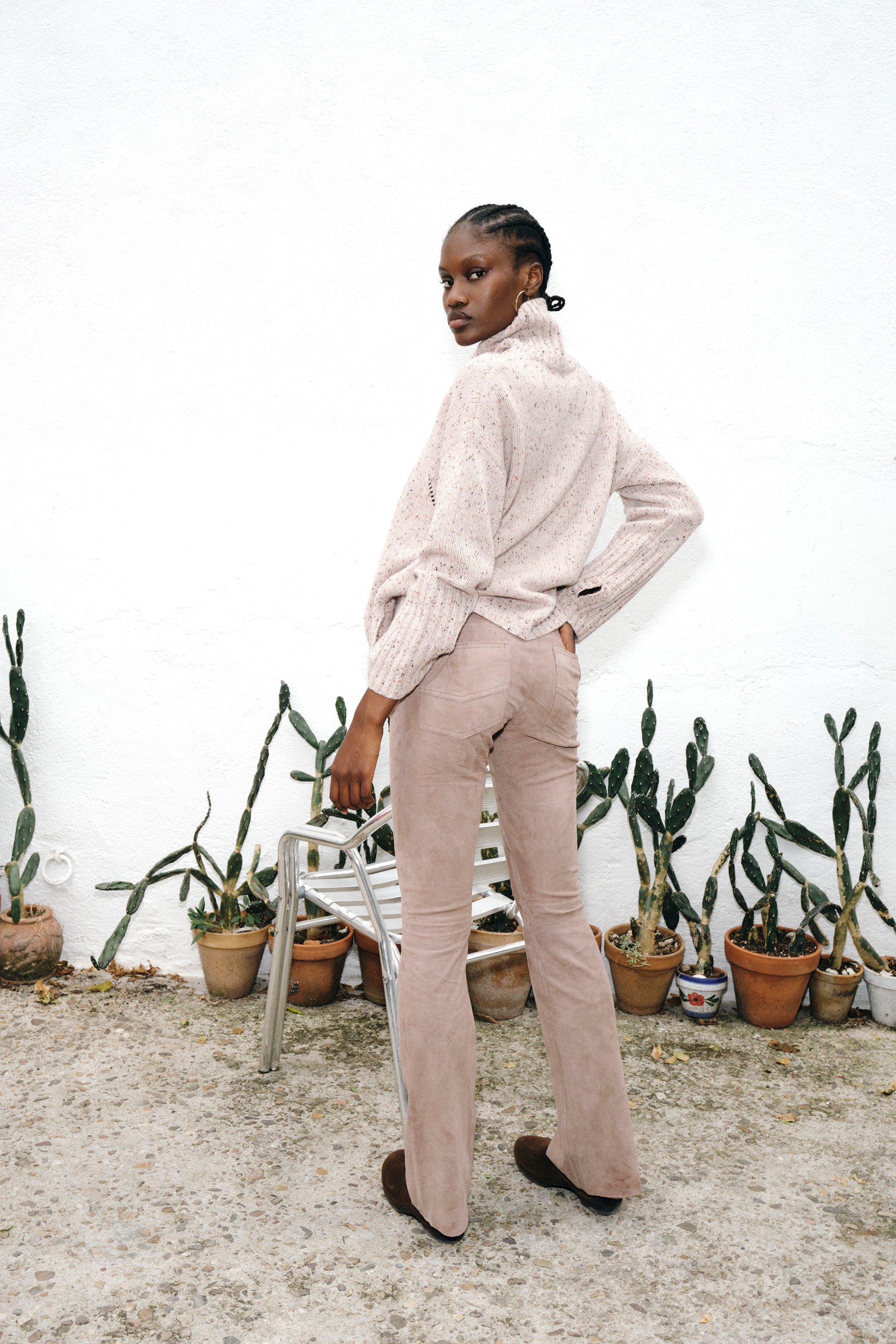 TURTLENECK STRAWBERRY DOTTED YARN CASHMERE