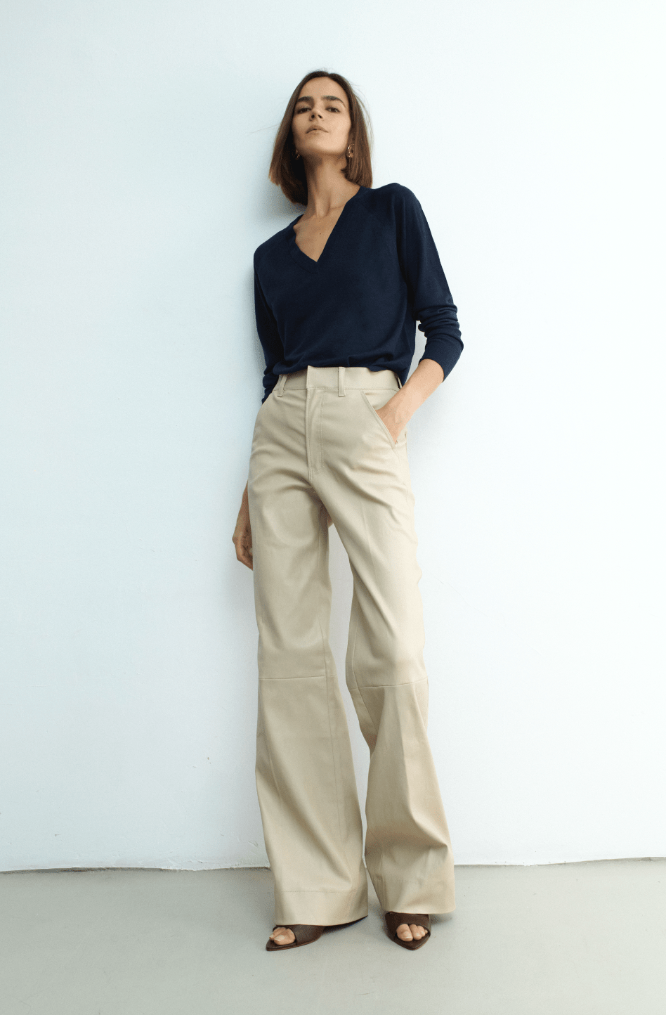 VERONICA PANT BONE LEATHER