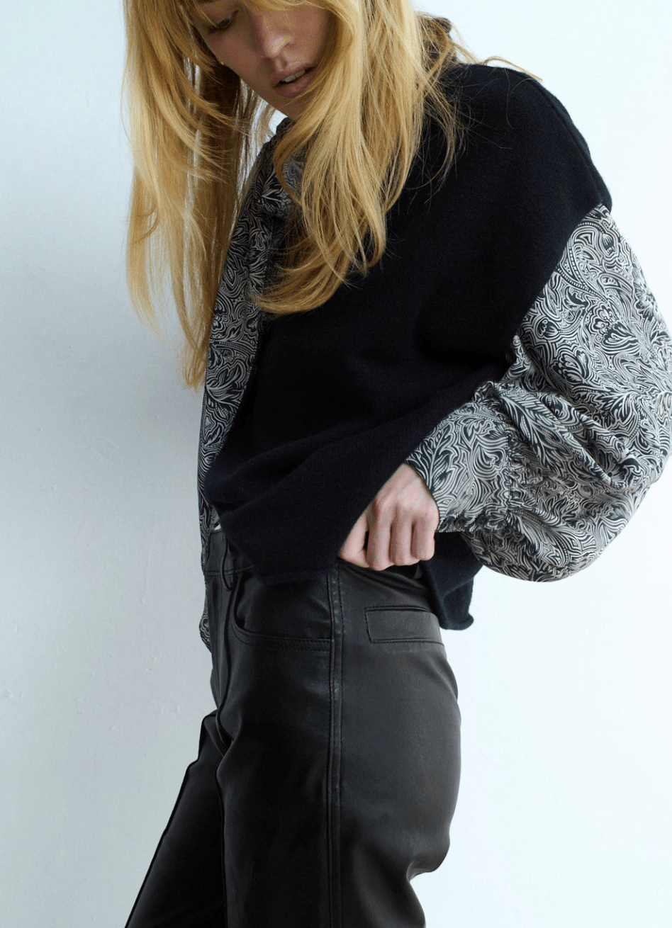 VEST BLACK