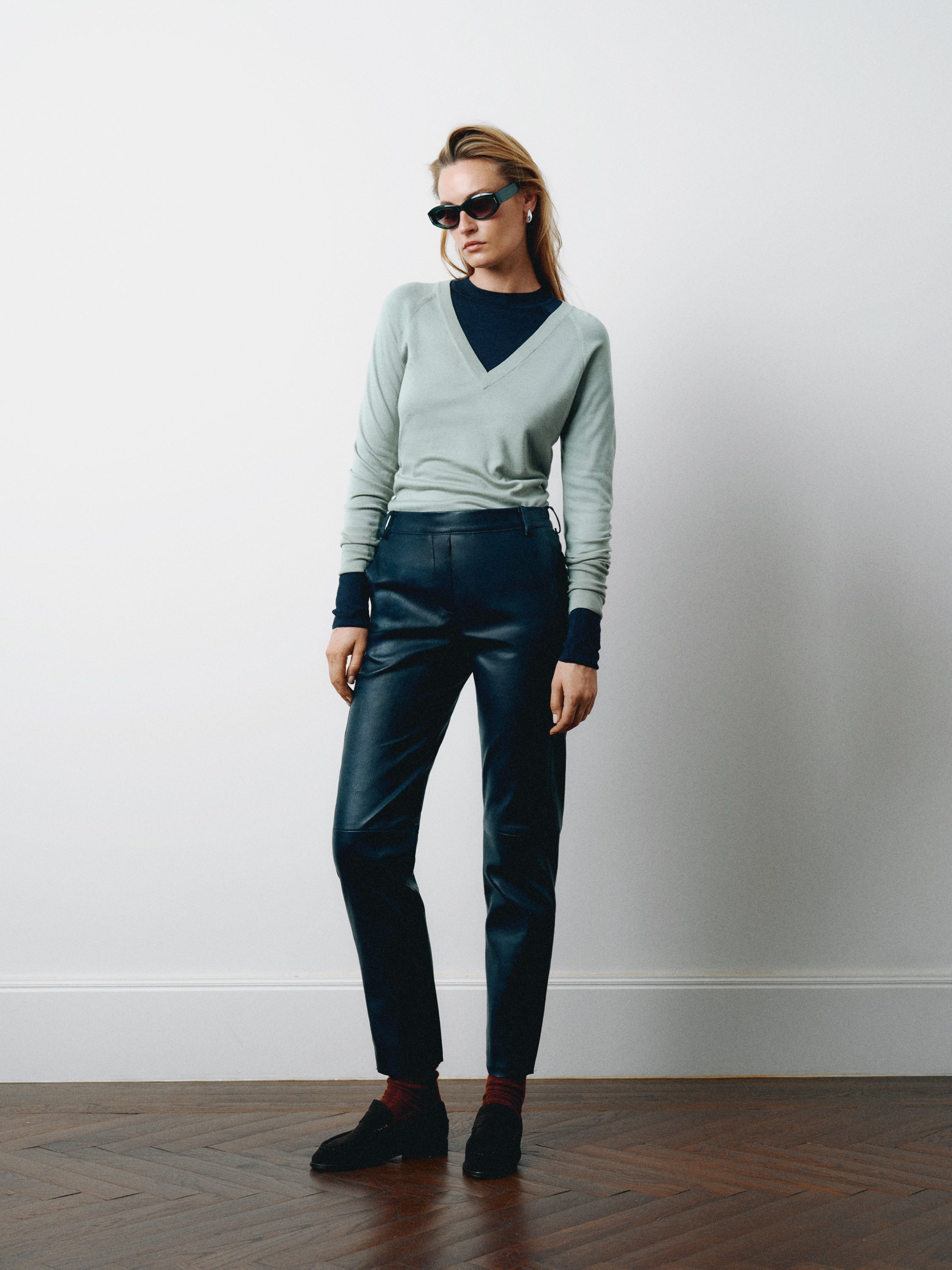 MATHILDA PANT NAVY