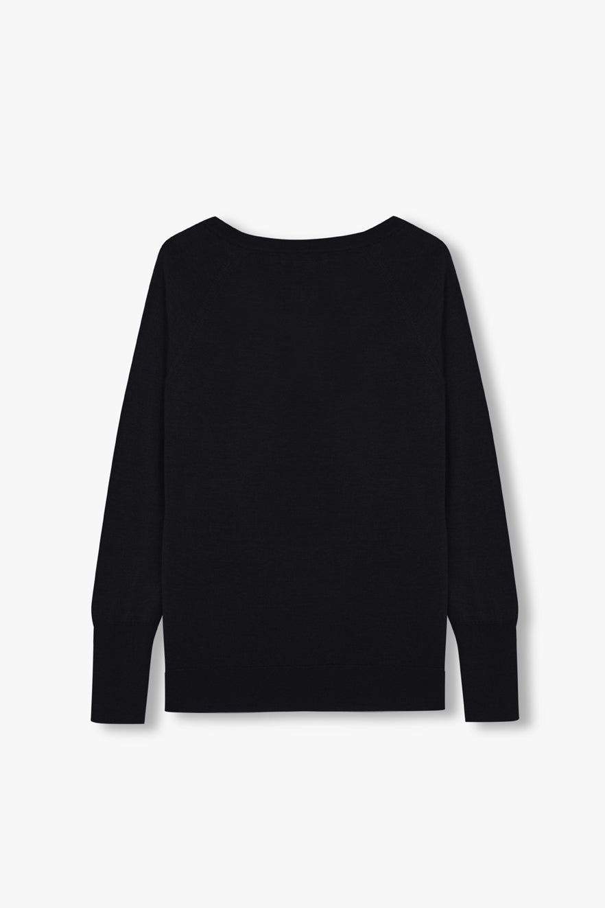 V NECK SWEATER BLACK
