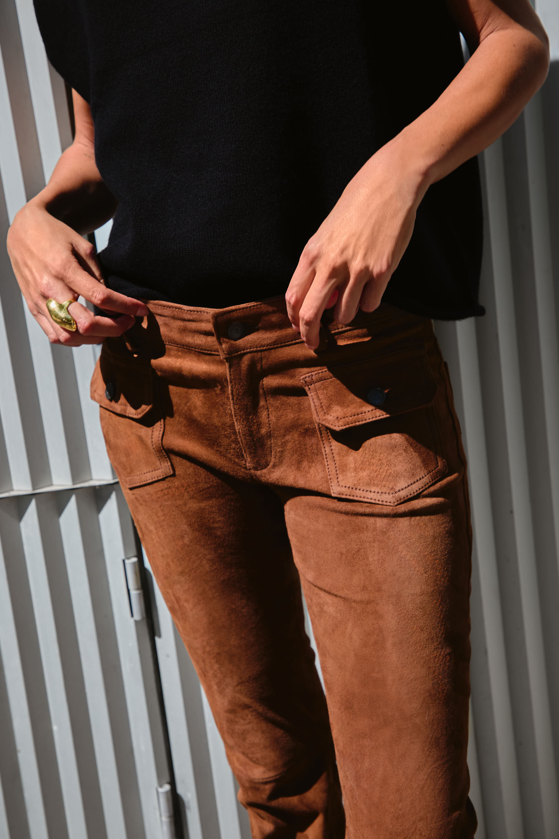 CAROLYN SADDLE SUEDE