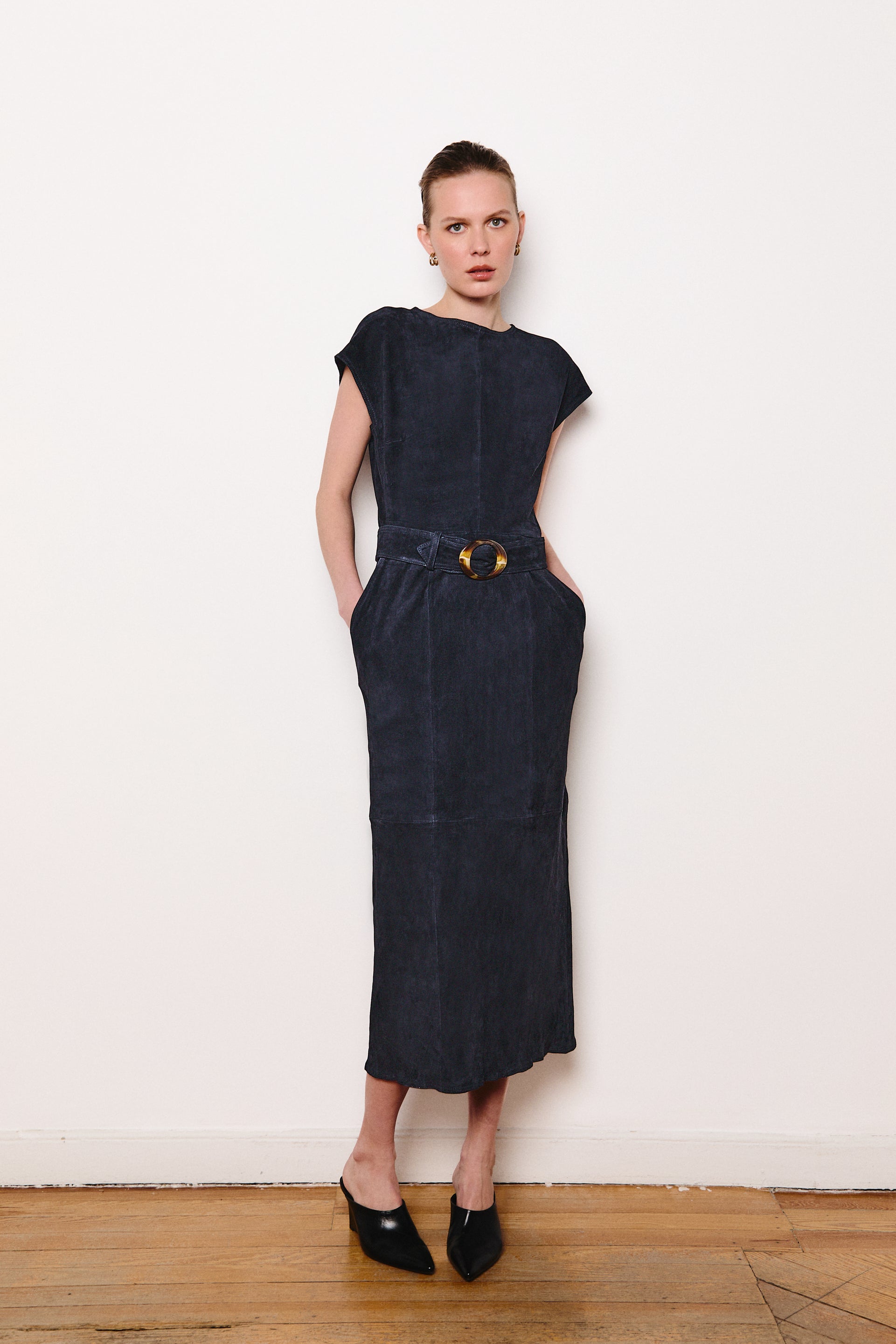 NICOLE DRESS NAVY SUEDE LIGHT