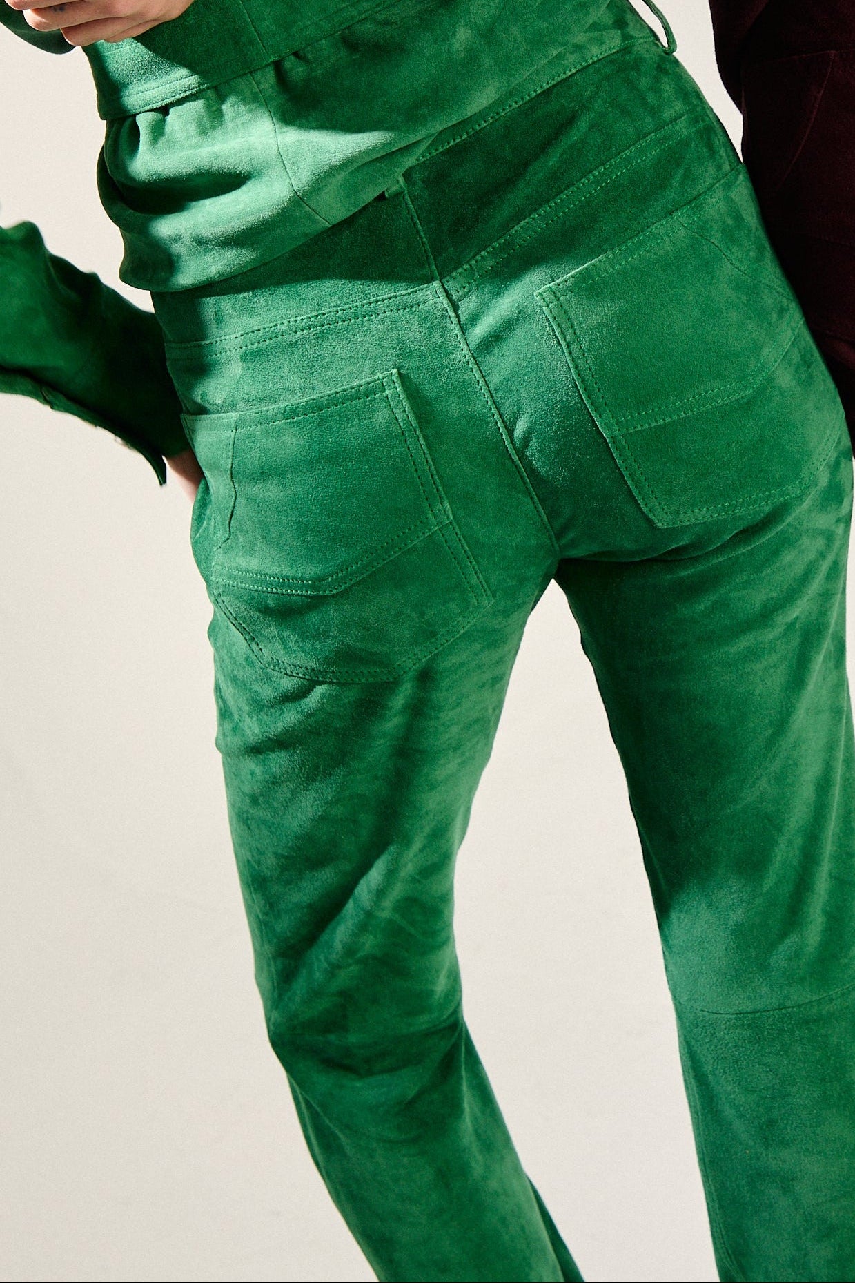 CLASSIC5 PANT PEACOCK GREEN SUEDE