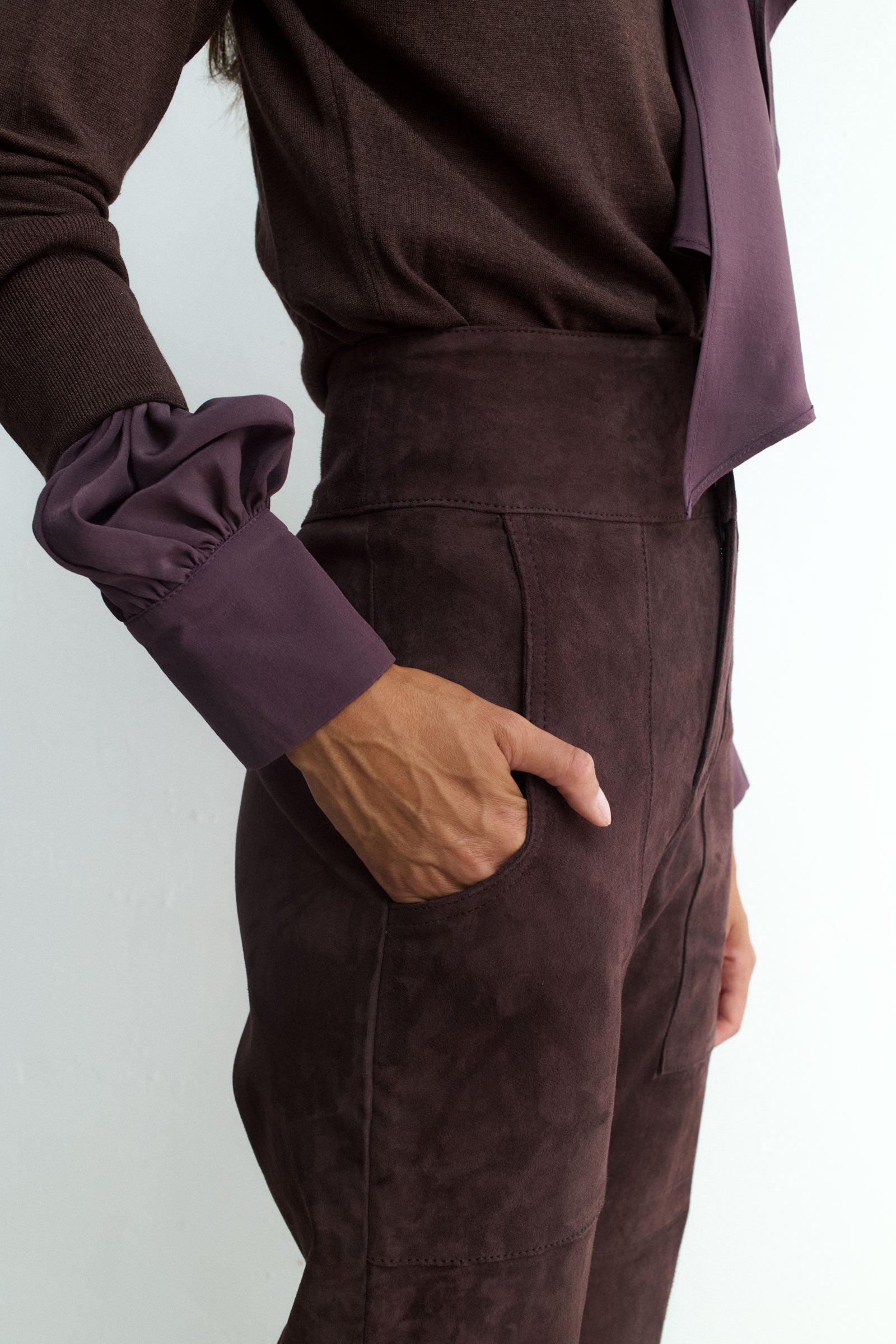 BEATRIZ MAHOGANY SUEDE