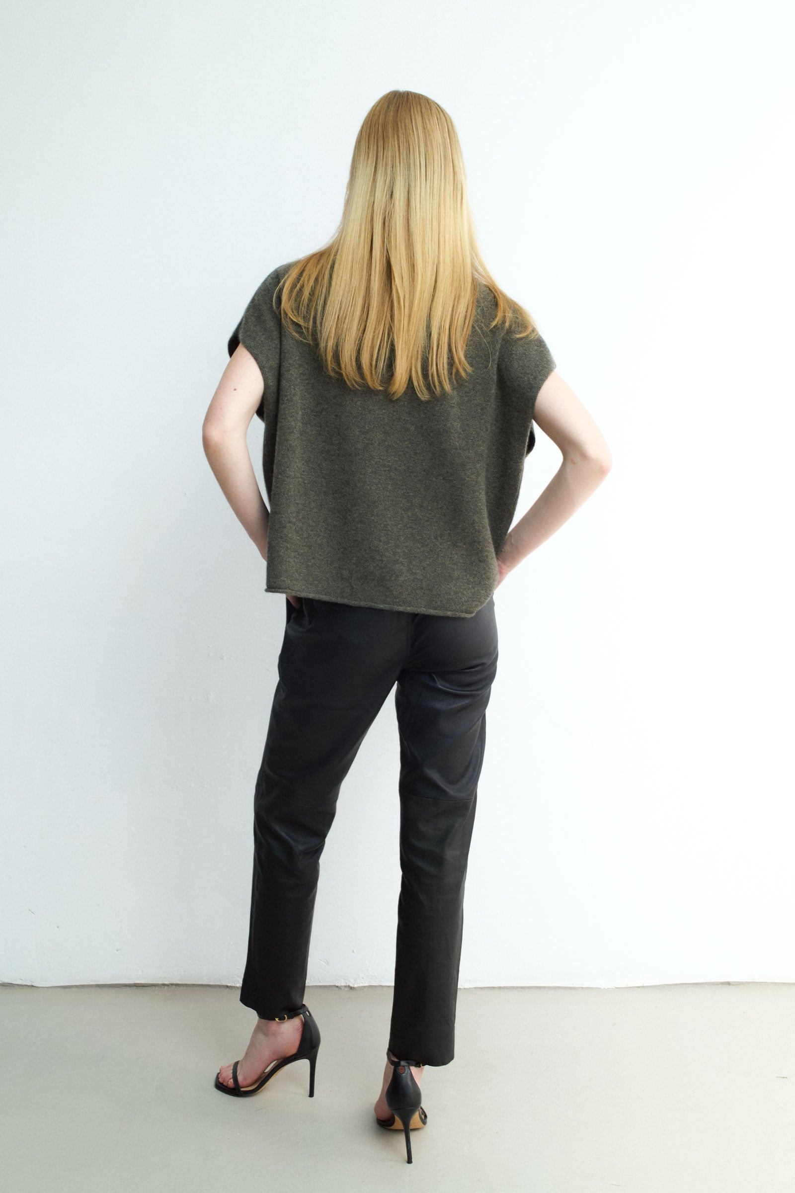 PIJAMA BLACK LEATHER