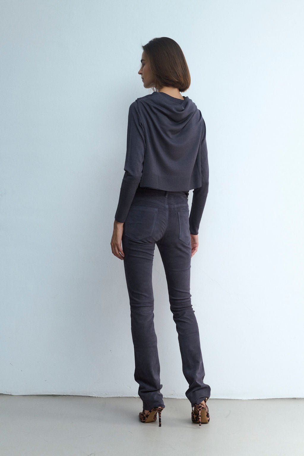 CLASSIC5 SLATE SUEDE
