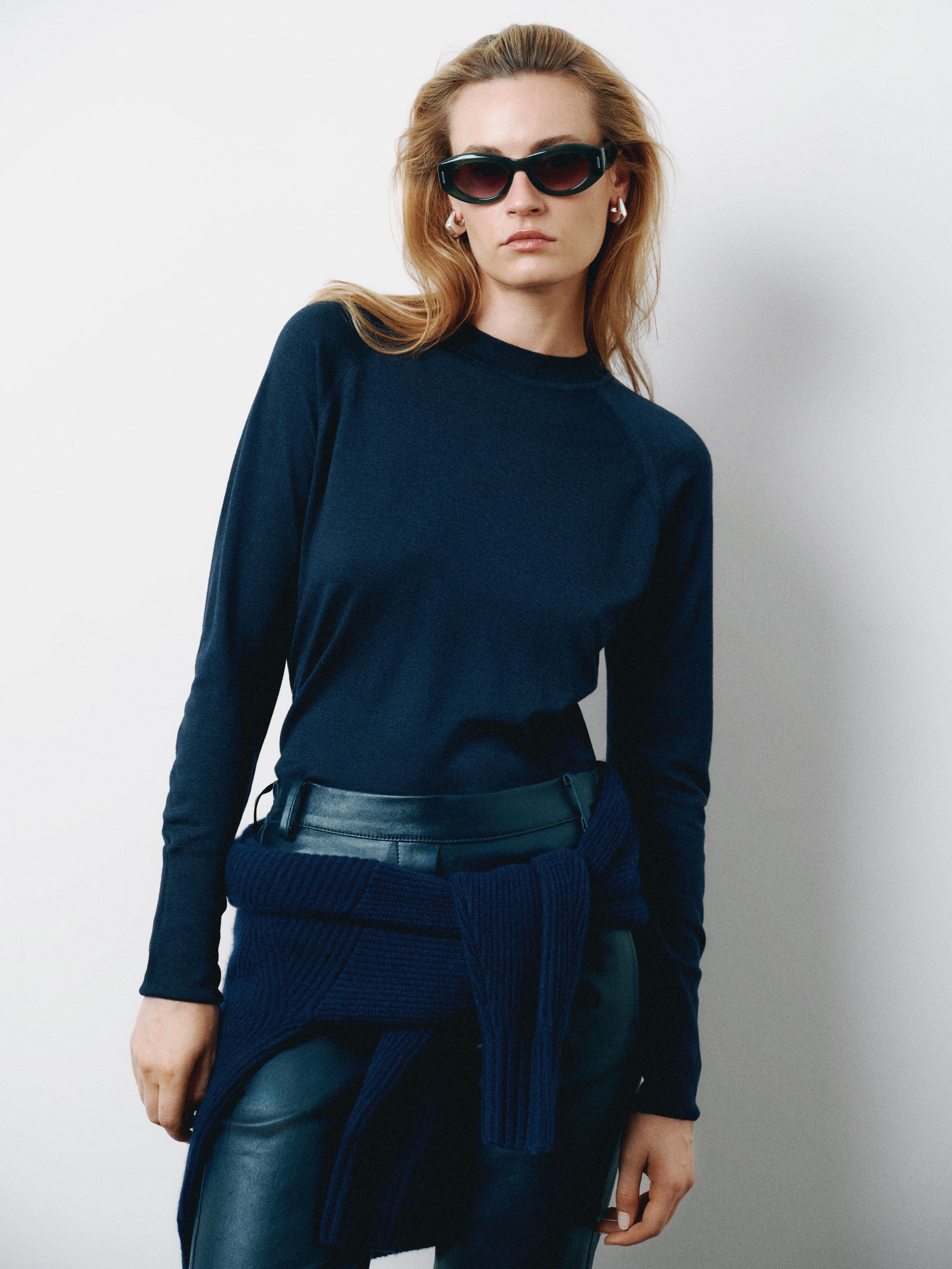CREW NECK NAVY