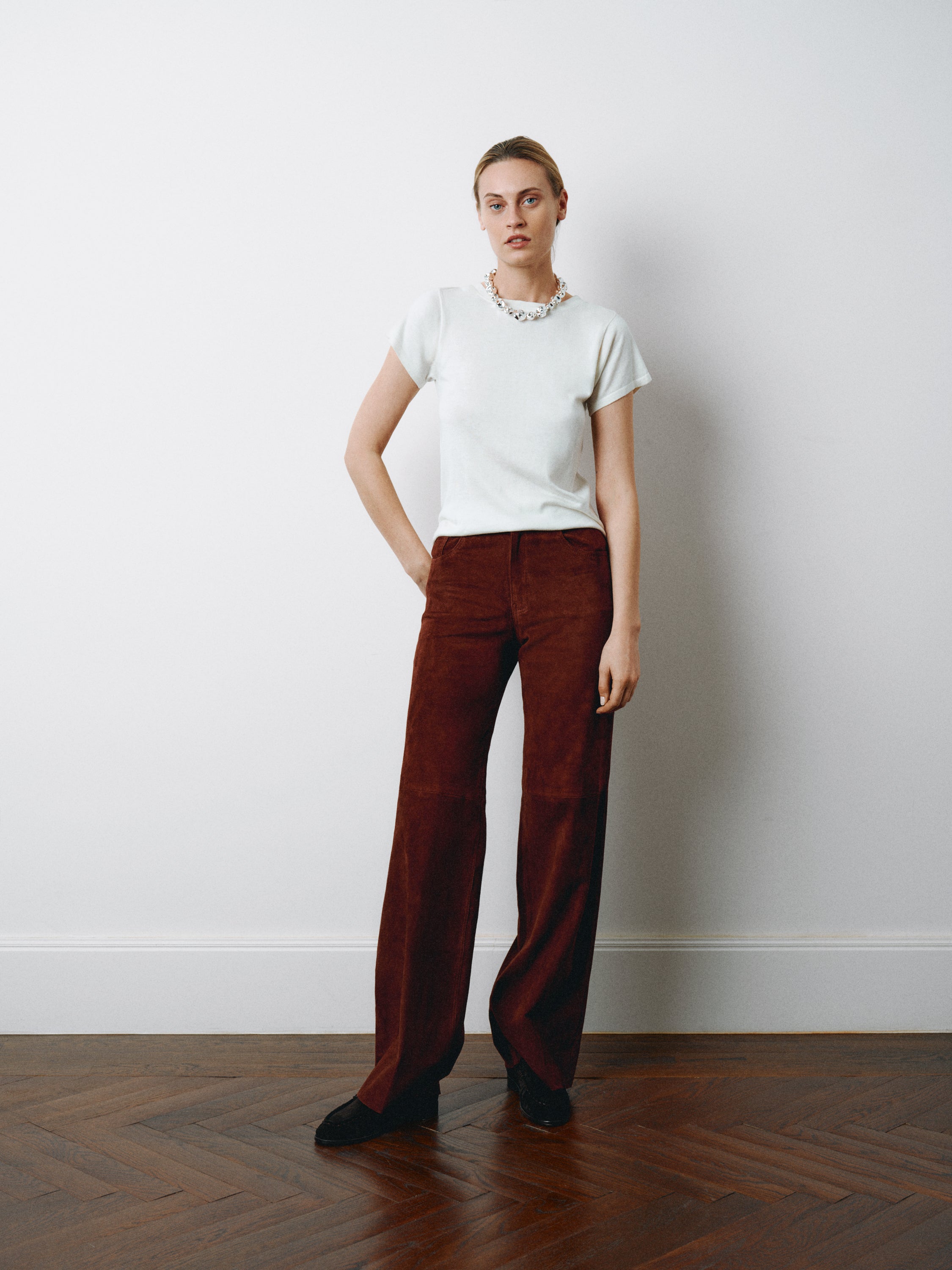 THE TSHIRT WHITE